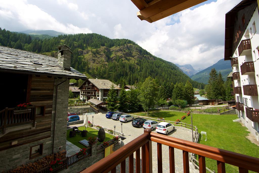 Champoluc L’Aiglon酒店