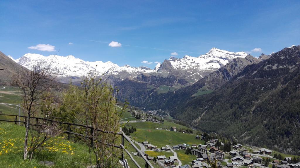 Champoluc L’Aiglon酒店