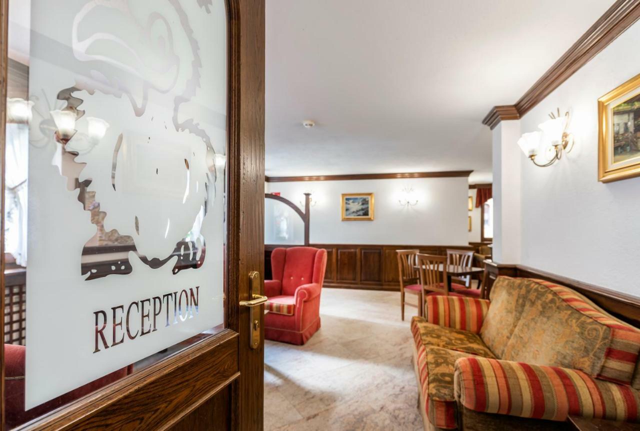 Hotel L' Aiglon 3*